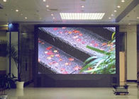 O contexto interno grande da fase do evento de P5mm fixado conduziu a tela de exposição video da parede para o estúdio da cimeira