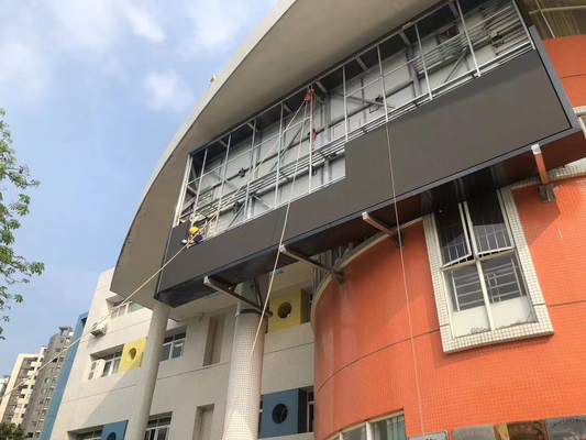 O vídeo grande fixado 960x960mm exterior impermeável do hd da tela da propaganda da cor completa da lâmpada P10 conduziu a exposição