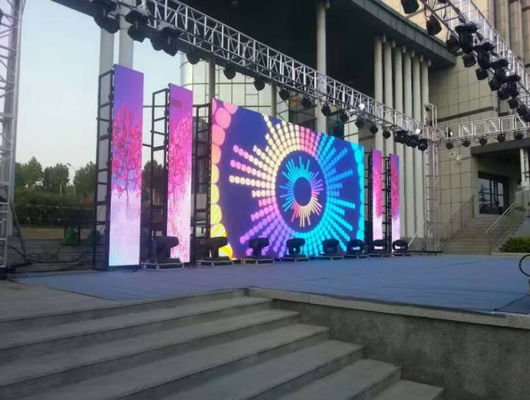Bom preço Evento solene de suspensão exterior da prova da água P4.81 fora do tamanho de armário da tela conduzida 500*500 on-line