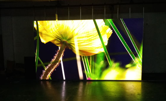 Aluguer e instalação de gabinete de alumínio fundido HD P5 LED Display Module led display module