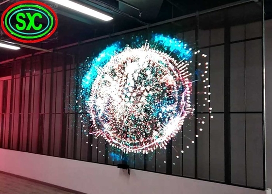 Ecrã LED transparente P3.9-7.8 Full Color SMD Curved Led Video Wall Glass para vitrine