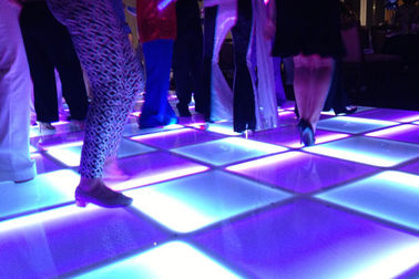 LSN/NoVa Controlled RGB LED Dance Floor com 8PCS W2 X H4 Module Quantidade
