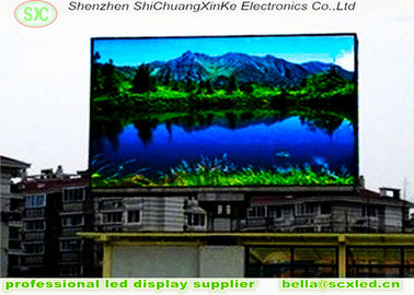Ecrãs LED de publicidade personalizáveis 43222/m2 Densidade de pixels 250*250mm Tamanho do módulo