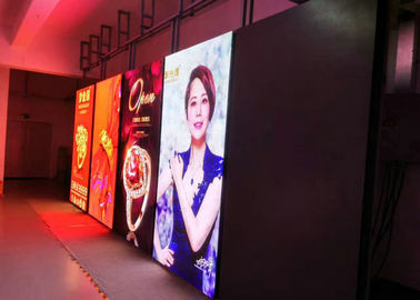 2500 Hz P10 Outdoor Full Color Display LED de Alta Resolução 960mm X 960mm Gabinete