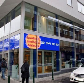 Ecrã de alumínio para publicidade exterior com LED 27777 pontos por metro quadrado 3 anos de garantia