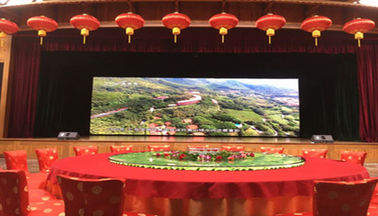 Localização de Ecrã de cartaz LED P4 Interior 1R1G1B Alumínio fundido a óleo