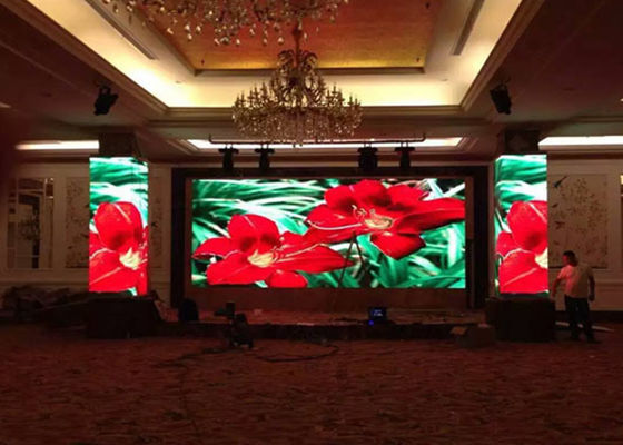 Bom preço P5 Indoor Outdoor impermeável Full Color LED Display 5mm Pitch 40000dots/m2 IP65 on-line
