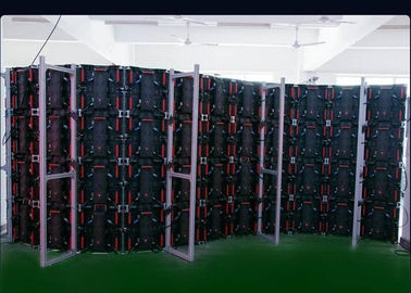 China Parede de vídeo LED de alta qualidade P3.91 Ecrã curvo interior para supermercado