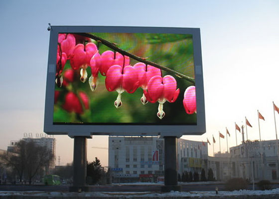 Bom preço Big Screen P4 Outdoor Full Color Led Digital Advertising Panel com 3 anos de garantia on-line