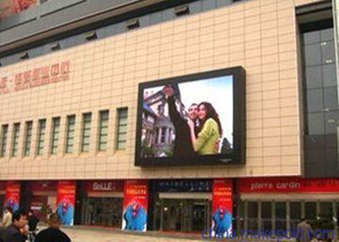 Grande painel de publicidade LED exterior 5000cd / m2