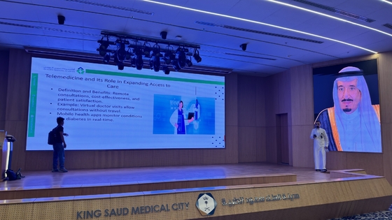 HD Indoor LED Video Wall Screen P2.6mm Painel de exibição de tela de palco 500x500mm
