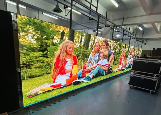 Bom preço P3 Ecrã LED de publicidade em cores inteiras de aço com 3 anos de garantia on-line