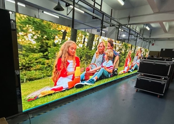 Large Venues Wide Angle Stadium Screen LED Display P10 IP65 Resistente à água HD Iron Box