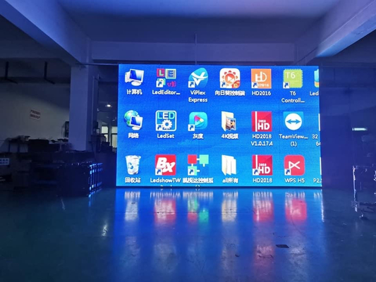 Alto brilho painel de exibição LED a cores P2 640x640mm aluguel tela de publicidade LED interior para igrejas