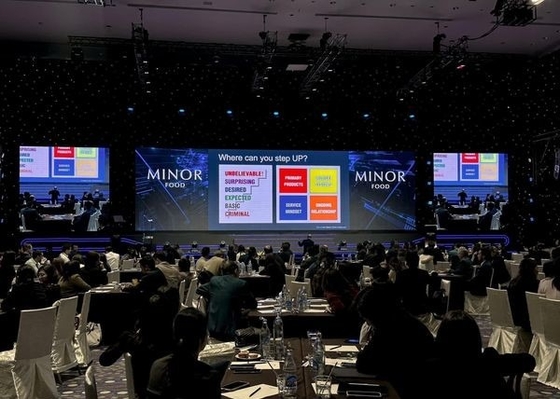 Transparente aluguel P4 Indoor Full Color LED Display LED Billboard Exposição 1/8 Scanning