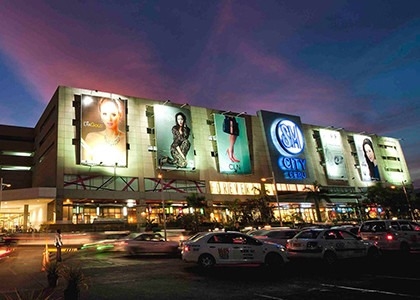 Aluguer de grande e personalizado display LED de publicidade exterior a cores 1R1G1B