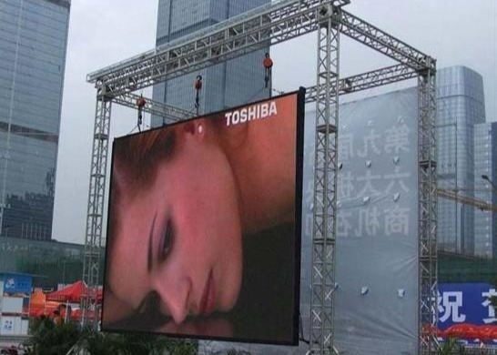 Outdoor P3.91 250*250mm Impermeável Full Color LED Video Wall Panfletos Publicitários