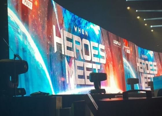 Ecrã de exibição LED de cor inteira de SMD P2 ultra fino para salões de casamento