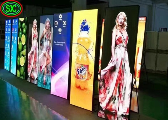 Pôster Digital de Interior de 320x160mm Leve a sua publicidade interior para o próximo nível com o tamanho da tela de 680x2000mm