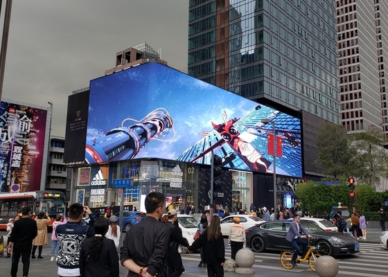 Full Color HD P6 Outdoor Advertising LED Screen Campo de futebol Perímetro de tela LED