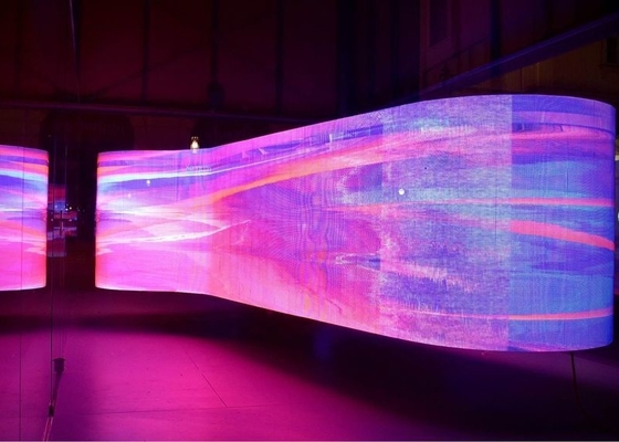Soft Film Group Publicity Flexível LED Full Color Screen 4mm Pixel Cabinet de aço curvo