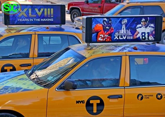 A exposição dobro exterior Wifi 4G do sinal do diodo emissor de luz da parte superior do carro P5 lateral waterproof o sinal conduzido