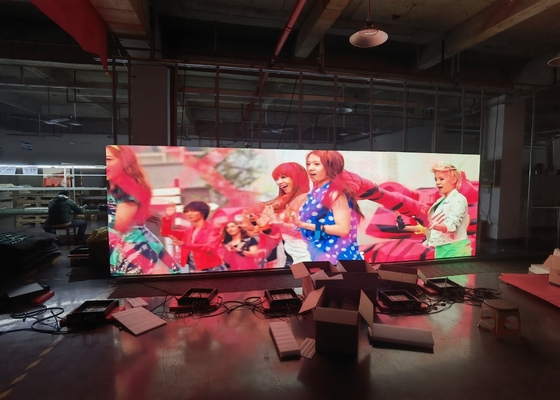 HD Full Color SMD LED Screen Indoor P5 1/16 Mode de varredura adequado para cartazes publicitários