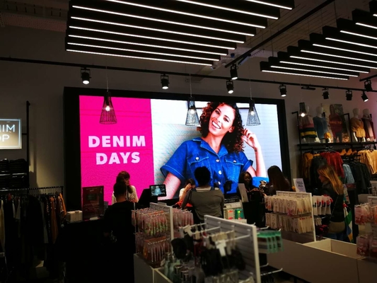Instalação fixa Caixa de ferro LED Video Wall HD P2.5 Indoor LED Display Screen SMD