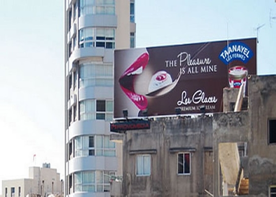 Estádio de futebol ao ar livre Full Color Led P10 High Brightness HD 960*960mm Billboard