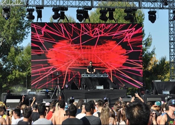 Alto brilho exterior Full Color LED Display 4mm Pixel Pitch HD Impermeável