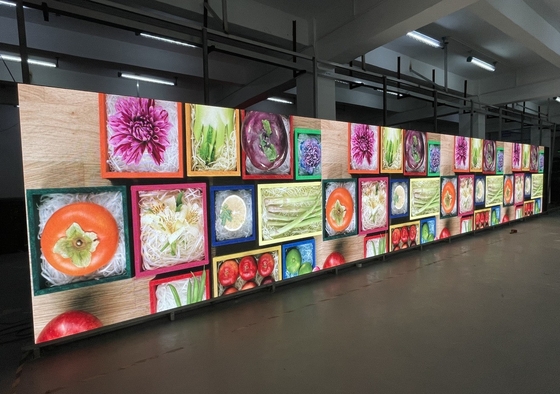 Alta taxa de transmissão estática exterior Full Color LED Display 1000x1000mm Cabinet
