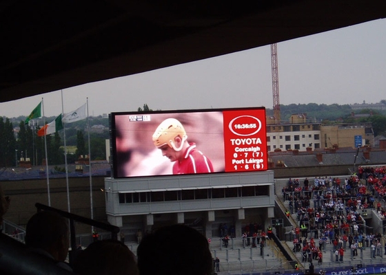 SMD2121 Publicidade ao ar livre Full Color LED Rental Screen 3 anos de garantia