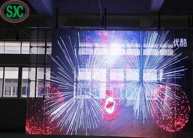 Ecrã LED transparente de interior altamente estável com design de painel ultra fino resistente às intempéries