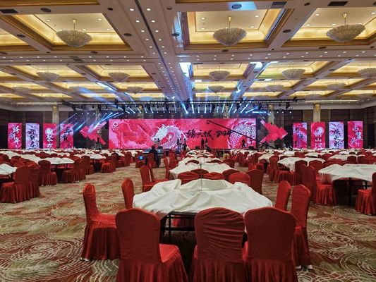 Bom preço 2500nits Brilho SMD2121 Indoor Full Color LED Rental Screen para Shopping Mall on-line