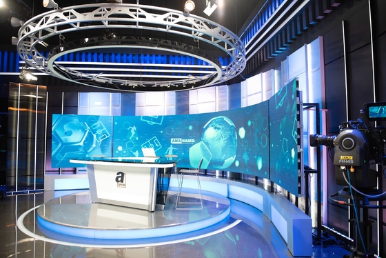 P3 Painel de visualização de vídeo LED interior com 2500 nits de brilho e design de conexão de Airplug