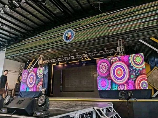 Ecrã de alumínio fundido a borracha Ecrã de campo de bola Ecrã curvo Ecrã de alta resolução em cores exteriores P12 960 * 960mm LED