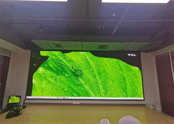 Display LED de parede interior de alta densidade P1.25 P2 com temperatura de cor de 6500K e ≥100 de vida útil em gabinete de alumínio de fundição