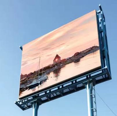Manutenção frontal Full Color LED Digital Signage Signage 10mm Pixel Pitch Iron Cabinet