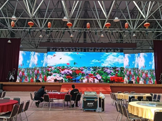 Pequeno Pitch P2.5 Publicidade ao ar livre LED Billboard Alto brilho LED Display Single &amp; Dual Color High Definition