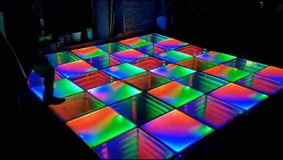 1R1G1B Outdoor P6 IP65 LED Dance Floor 1/8 Scan Para publicidade de concertos