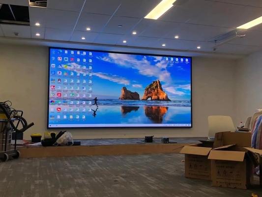 Display de vídeo LED SMD interno com resolução de módulo de 96*96 pontos e tecnologia avançada de 50000 horas de vida útil