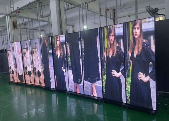 Display de cartaz LED P2.5 de aluguel em piso interno, de alta definição sem atrasos