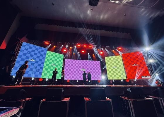 Bom preço Ecrã LED SMD de alumínio fundido a óleo P4 Video de interior Publicidade RGB Ecrã de exibição HD Sem gagueira on-line