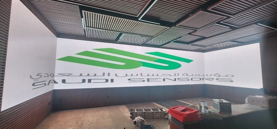P4 RGB Rental Di-Cast Alumínio Indoor LED Display Board, 1/16 Scan LED Screen Video Wall IP34 HD Flexível