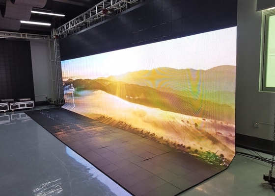 AC220V/50H RGB LED Rental Screen P5 768X768mm 64 X32 Dot Matrix Padrão CE ROHS