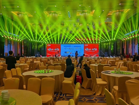 Display LED Full Color Indoor Tecnologia SMD P3 3840Hz Alta Refrescagem 111111 Pixels/m2 e 900cd/m2 Balanço de Branco
