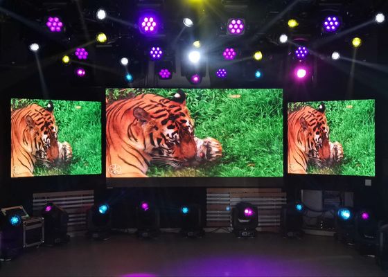 Projector LED RGB de visualização ideal com cor de exibição RGB e tamanho de exibição de 600 * 337,5 mm