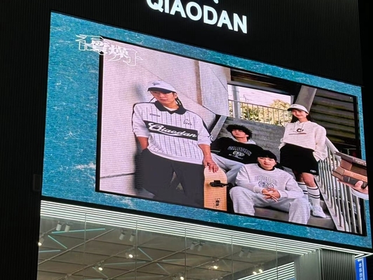 P4.81SMD Aluguer ao ar livre Fácil instalação Ecrã LED Painéis publicitários comerciais