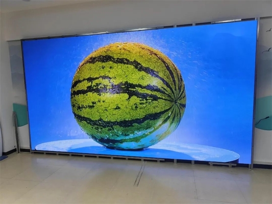 COB Localização de tela Ultra HD Programável P1.25 Indoor Full Color LED Display 1/8 Modo de varredura