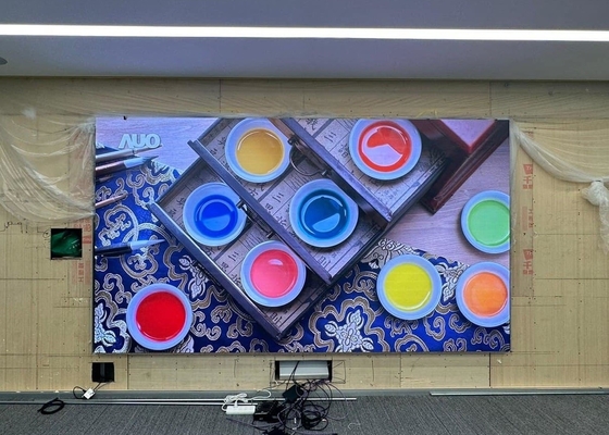 3 e ângulo de visão óptimo de 1m-10m para o display de painel LED RGB interior de última geração